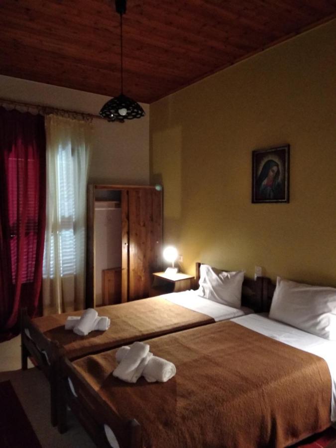 Elatos Rooms Mikrón Khoríon Exteriör bild