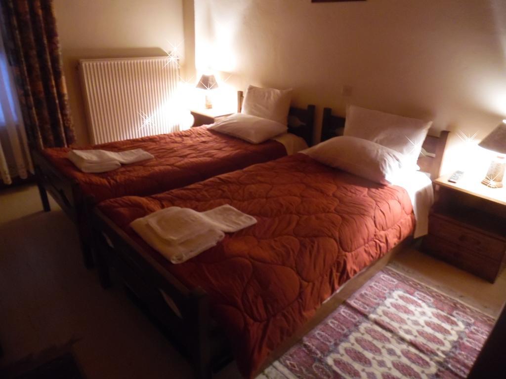 Elatos Rooms Mikrón Khoríon Rum bild