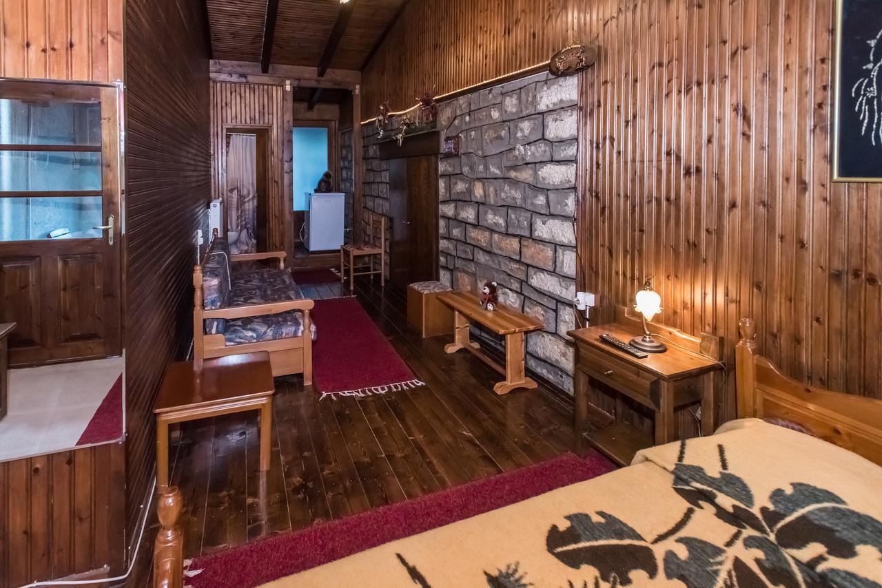 Elatos Rooms Mikrón Khoríon Exteriör bild